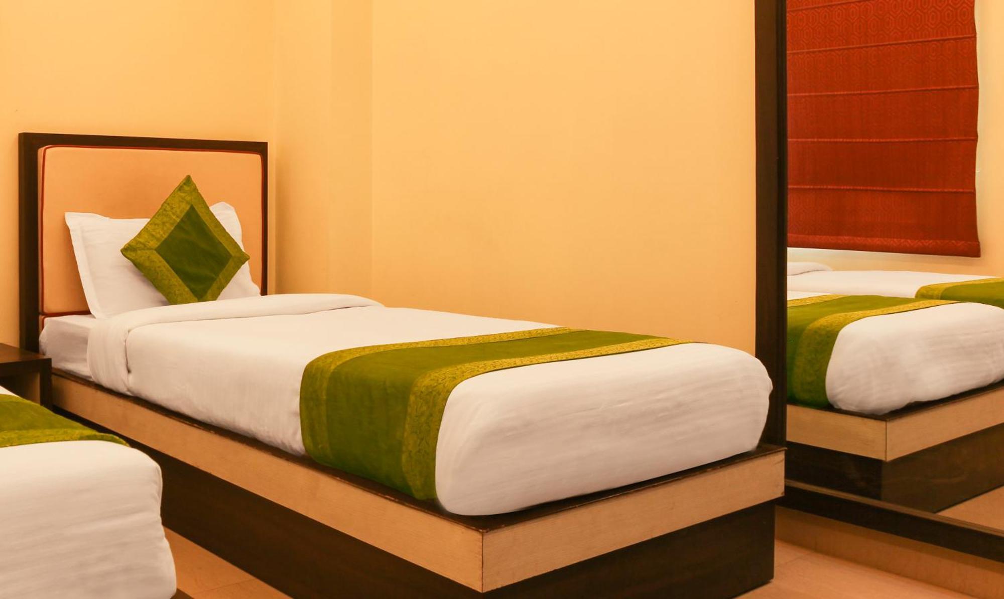 Hotel Janki International Sigra 2 Km From Kashi Vishwanath Temple Váránasí Exteriér fotografie
