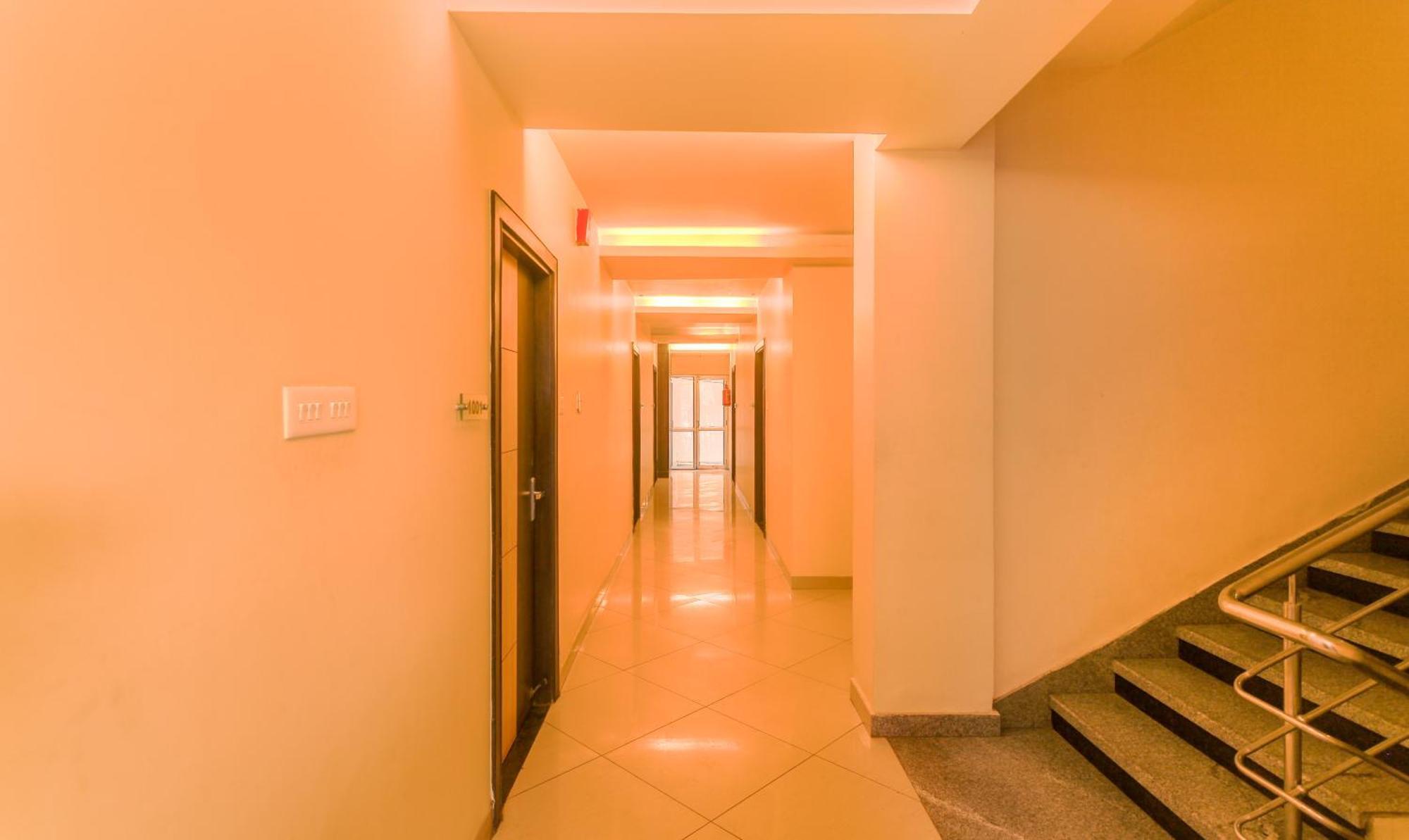 Hotel Janki International Sigra 2 Km From Kashi Vishwanath Temple Váránasí Exteriér fotografie