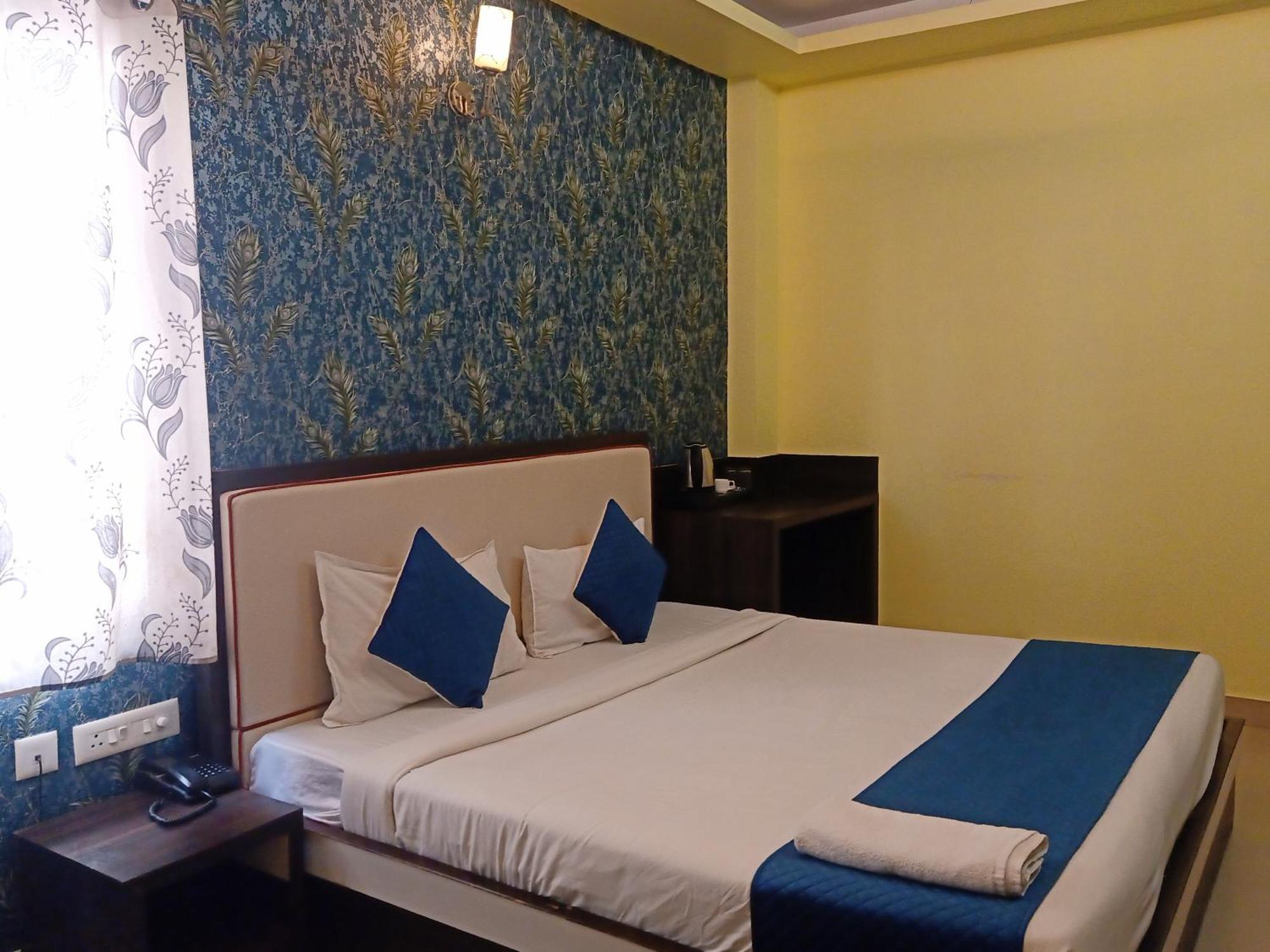 Hotel Janki International Sigra 2 Km From Kashi Vishwanath Temple Váránasí Exteriér fotografie